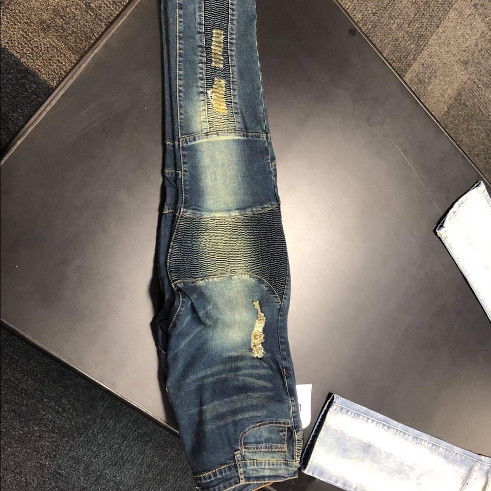 Perruzo pants - Picture 2 of 2